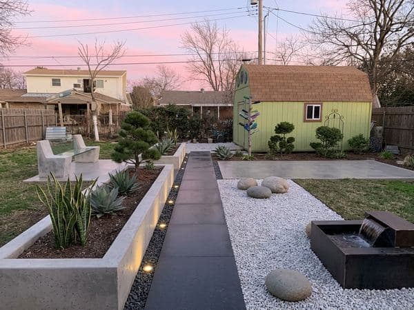 Modern Minimalist yard design example